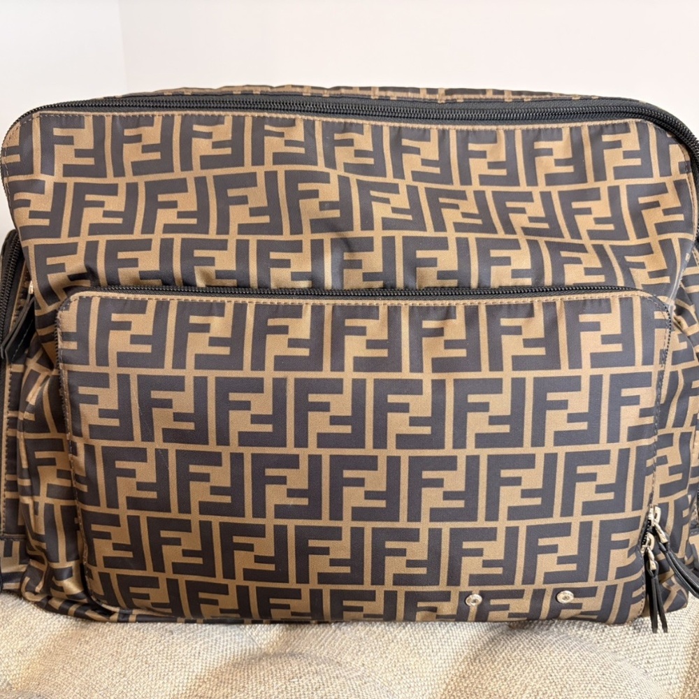 Fendi FF Logo Changing Diaper Bag Brown Monogram 7VB013 AFV5 - Picture 4 of 14